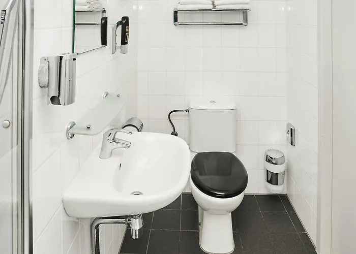 The Hague Teleport Hotel - Free Parking